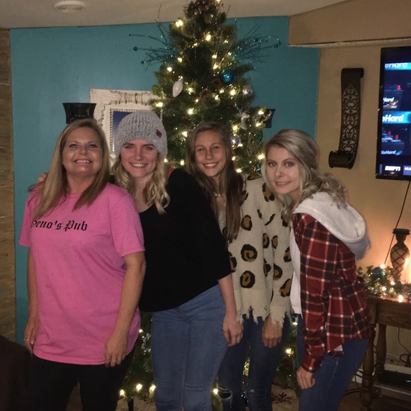 Meet your Posher, Jessica - Picture 10 of 16